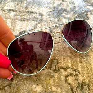 Blue Aviator Sunglasses